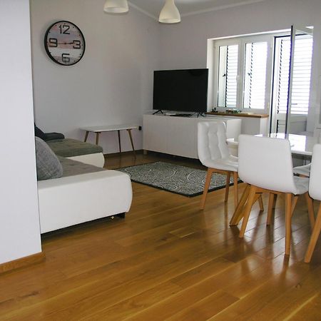 Отель House Rozi Palit Экстерьер фото